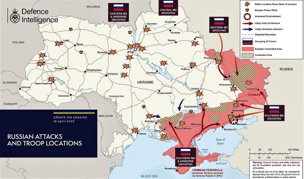 Extraña guerra de persuasión nuclear - Mapa de la invasión rusa a mediados de abril de 2022, que no cambiará gran cosa en el siguiente periodo mensual. El punto de inflexión, a principios de abril, cuando triunfa la defensa de Kiev, y las tropas rusas que acechaban la ciudad desde su avance desde Bielorrusia, se retiran, no siempre ordenadamente, a sus posiciones a ambos lados del río Dnipro. Gracias a este hecho Ucrania recuperó el control del norte, hasta Sumi, trasladando Rusia su fuerza operativa y reagrupándola, en el Donbás, asolando Mariúpol, con los insertos desde la frontera hasta Jarkov, y desde la península de Crimea, hacia el interior y hacia Jersón, a lo largo de la costa al mar de Azov